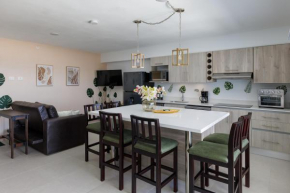 Casago 0701A, BRAND NEW RENTAL Stunning Ocean View Nature Inspired